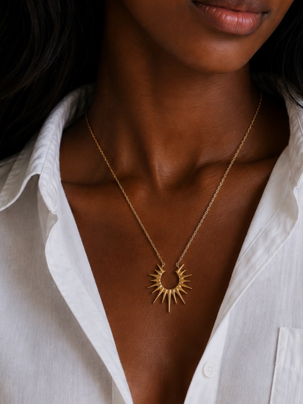 New! Preppy Classic Sunburst Pendant Necklace NWOT 5062